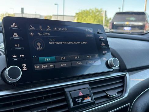 Used 2020 Honda Accord Sport image 20