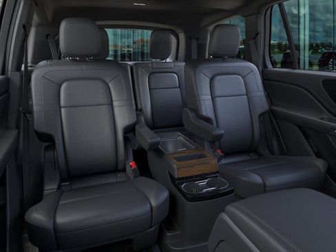 New 2025 Lincoln Aviator Reserve w/ Jet Appearance Package image 11