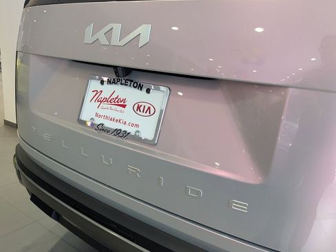 New 2027 Kia Telluride S FWD image 8