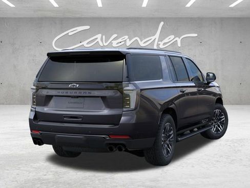 New 2026 Chevrolet Suburban Z71 AWD/4WD image 4