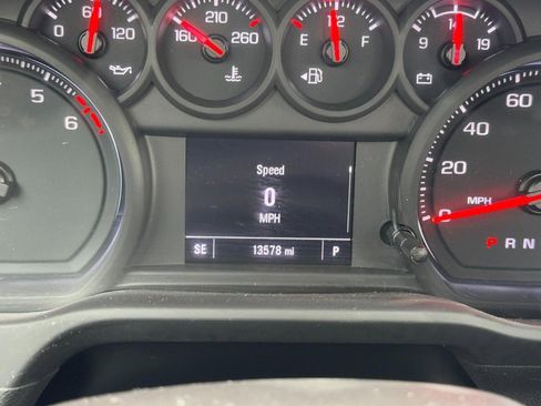 Used 2025 Chevrolet Silverado 1500 W/T image 20