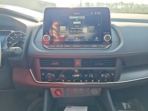 New 2026 Nissan Rogue SV FWD image 25