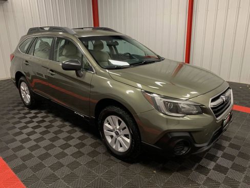 Used 2018 Subaru Outback 2.5i image 5