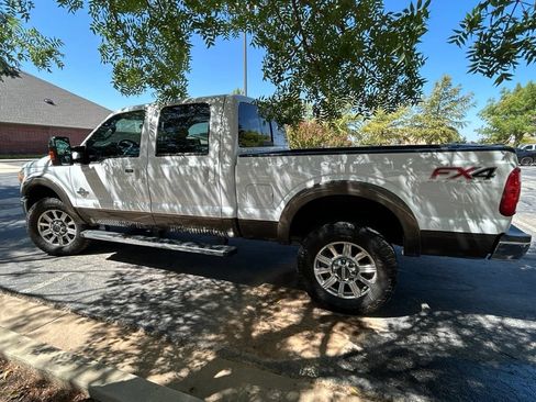 Used 2016 Ford F350 Lariat w/ Lariat Ultimate Package AWD/4WD image 14