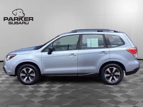 Used 2017 Subaru Forester 2.5i w/ Alloy Wheel Package AWD/4WD image 2