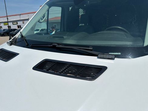 Used 2018 Ford Transit 250 130 Medium Roof RWD image 23