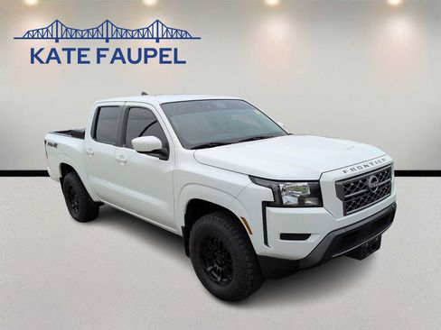 Used 2024 Nissan Frontier SV w/ Technology Package AWD/4WD image 1