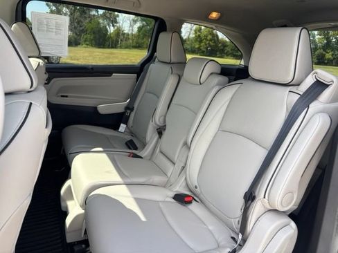 Used 2026 Honda Odyssey Touring image 21