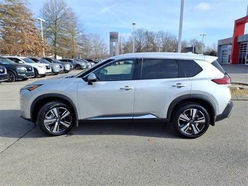 Certified 2022 Nissan Rogue SL w/ SL Premium Package image 20