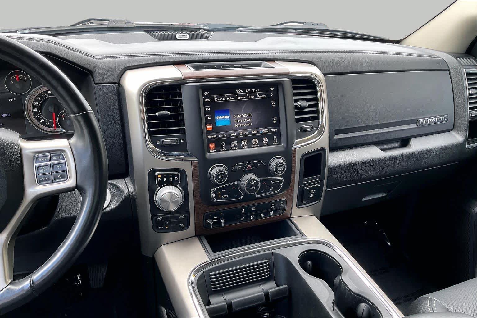 Used 2017 RAM 1500 Laramie w/ Convenience Group AWD/4WD image 7