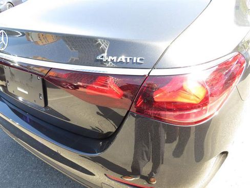 Used 2026 Mercedes-Benz E 350 4MATIC Sedan image 29