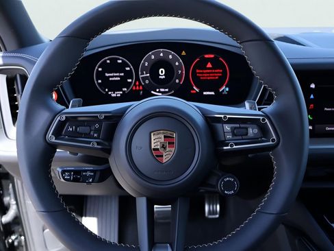 Certified 2025 Porsche Cayenne AWD/4WD image 27