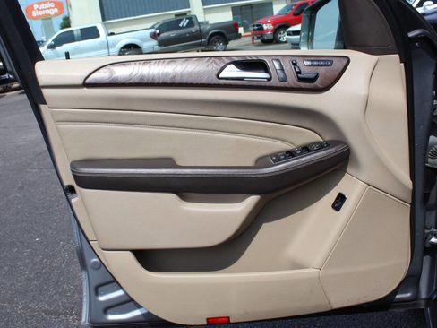 Used 2015 Mercedes-Benz ML 350 2WD image 16