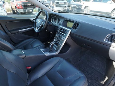 Used 2016 Volvo S60 T5 Premier w/ Convenience Package FWD image 24