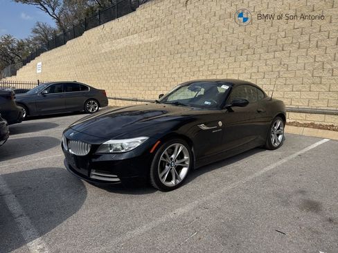 Used 2014 BMW Z4 sDrive35i image 1