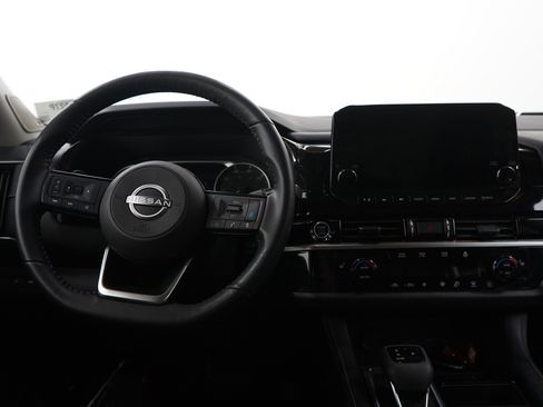 Used 2023 Nissan Pathfinder SL w/ SL Premium Package image 13