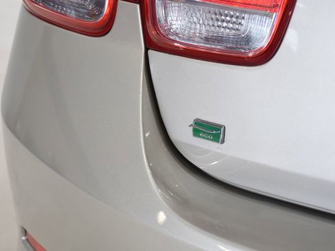 Used 2015 Chevrolet Malibu LS image 28