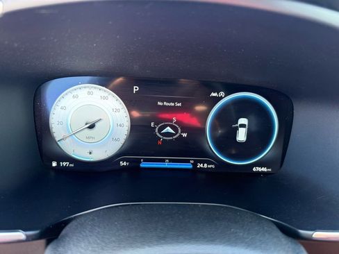 Used 2023 Hyundai Santa Fe Limited image 28