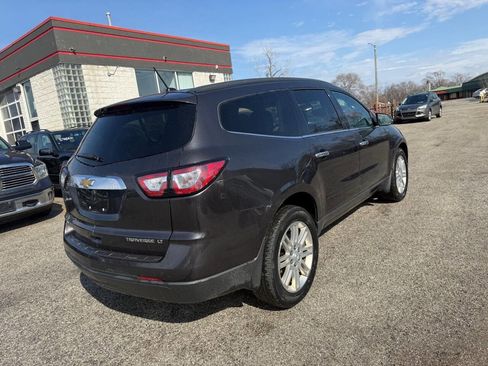 Used 2015 Chevrolet Traverse LT w/ Style and Technology Package image 8