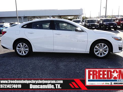 Used 2025 Chevrolet Malibu LT image 6