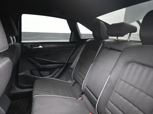 Used 2024 Volkswagen Jetta Sport FWD image 22