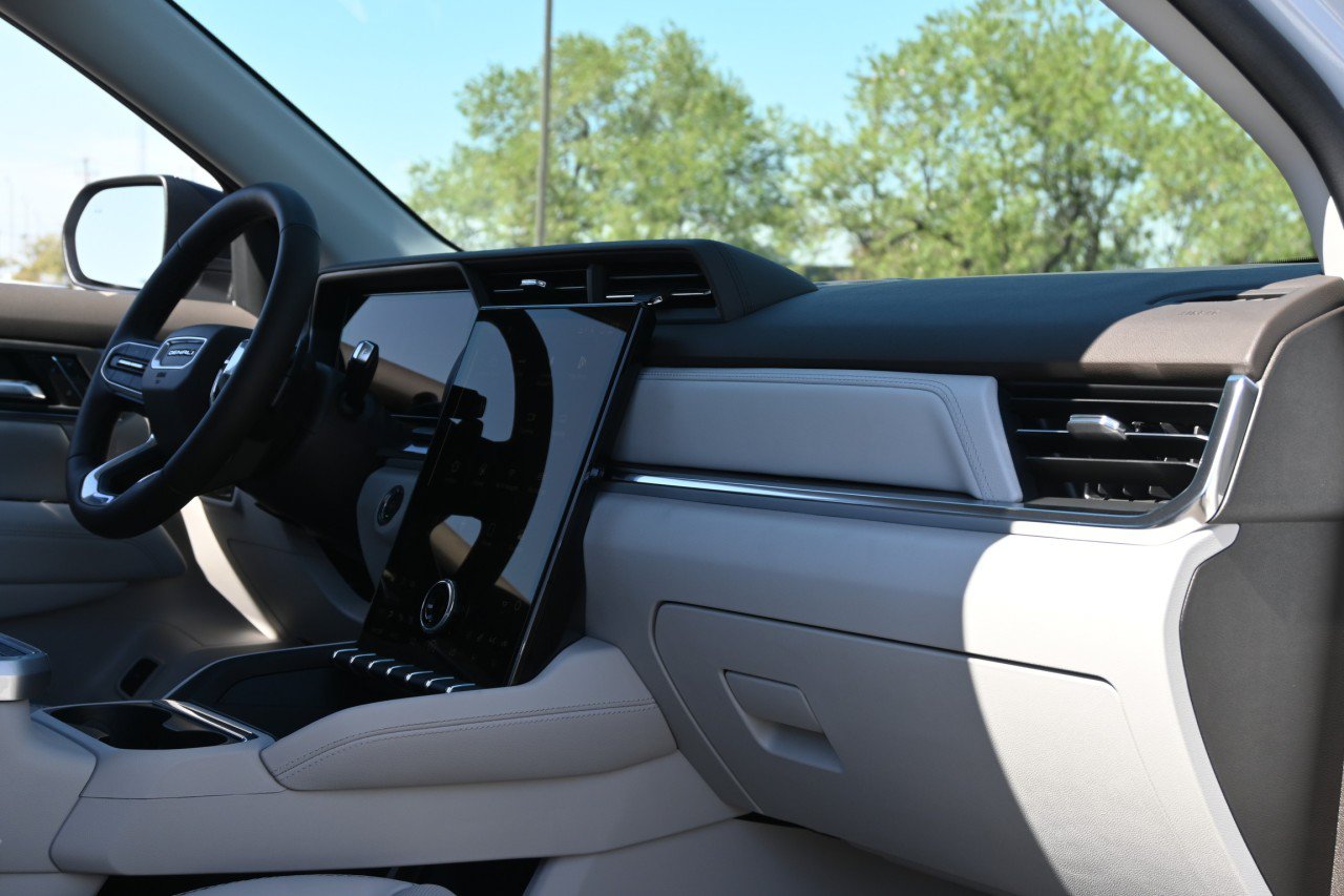 New 2027 GMC Terrain Denali AWD/4WD image 24
