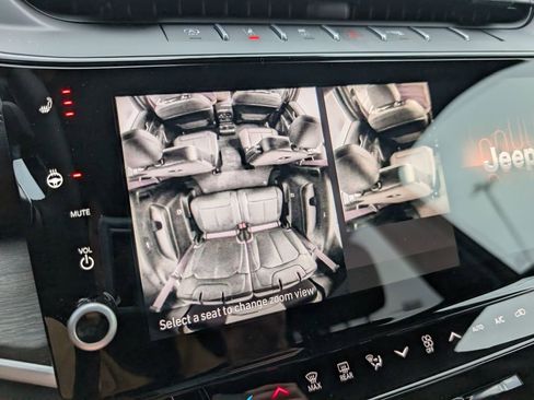 New 2026 Jeep Grand Cherokee L Limited image 29