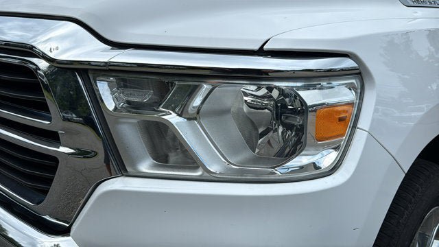 Used 2021 RAM 1500 4x4 Crew Cab image 9