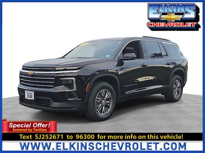 New 2025 Chevrolet Traverse LT w/ Driver Confidence Package