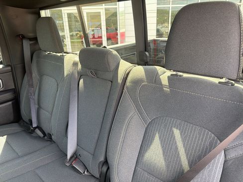 Used 2022 RAM 1500 Big Horn AWD/4WD image 21