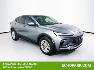 Used 2025 Buick Envista Preferred video 1