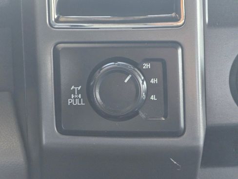 Used 2018 Ford F150 XLT w/ XTR Package image 16