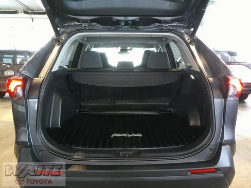 Used 2023 Toyota RAV4 XLE image 23