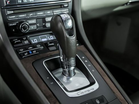 Used 2013 Porsche 911 Carrera RWD image 39