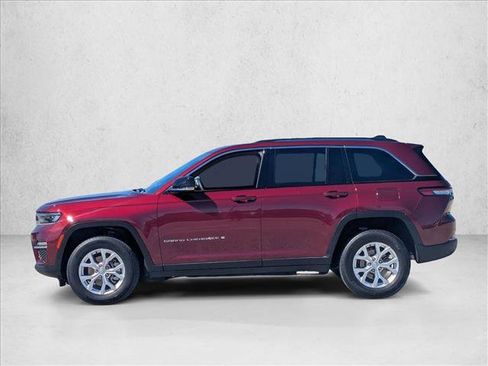 Used 2023 Jeep Grand Cherokee Limited image 9