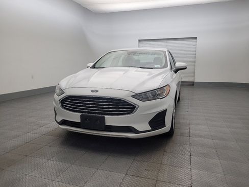 Used 2019 Ford Fusion SE image 15