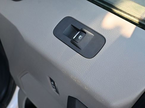 Used 2022 Ford F550 4x4 Regular Cab Super Duty image 57