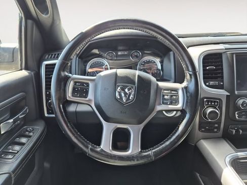 Used 2022 RAM 1500 Warlock AWD/4WD image 12