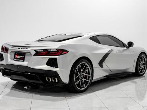 Used 2021 Chevrolet Corvette Stingray 2LT w/ Battery Protection Package image 4