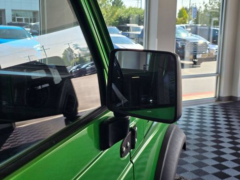 Used 1988 Suzuki Samurai 4WD Soft Top image 21