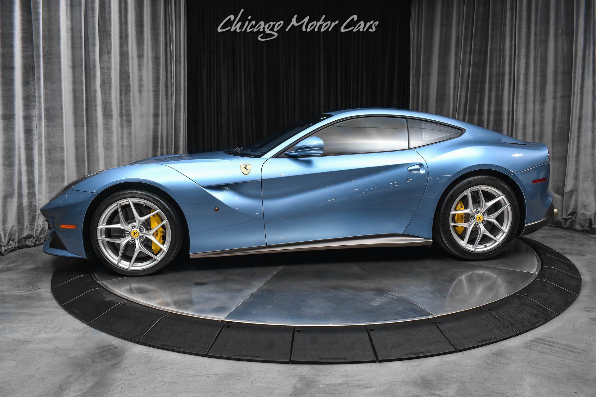 Used 2017 Ferrari F12 Berlinetta RWD image 1