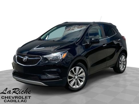 Certified 2020 Buick Encore Preferred FWD image 1