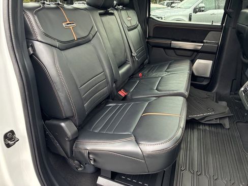 Used 2024 Ford F250 Platinum image 27