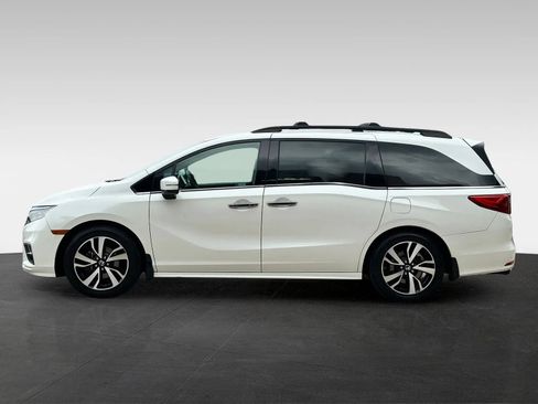 Used 2019 Honda Odyssey Elite image 4
