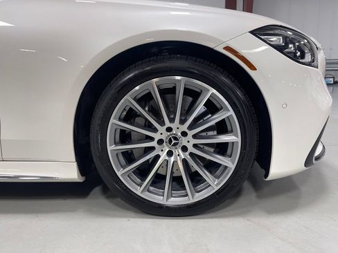 Certified 2022 Mercedes-Benz S 500 4MATIC w/ AMG Line Package image 16