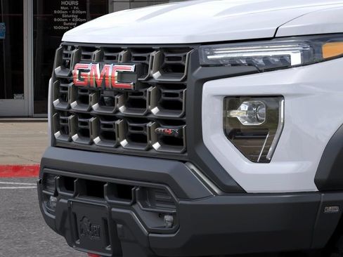 New 2026 GMC Canyon AT4X w/ AT4X AEV Edition AWD/4WD image 14
