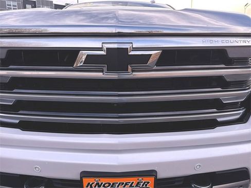Certified 2023 Chevrolet Silverado 1500 High Country w/ High Country Premium Package image 33
