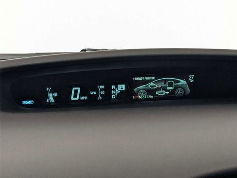 Used 2013 Toyota Prius Two FWD image 19