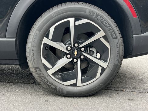 New 2026 Chevrolet Equinox EV LT AWD/4WD image 39