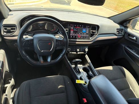 Used 2025 Dodge Durango GT RWD image 22